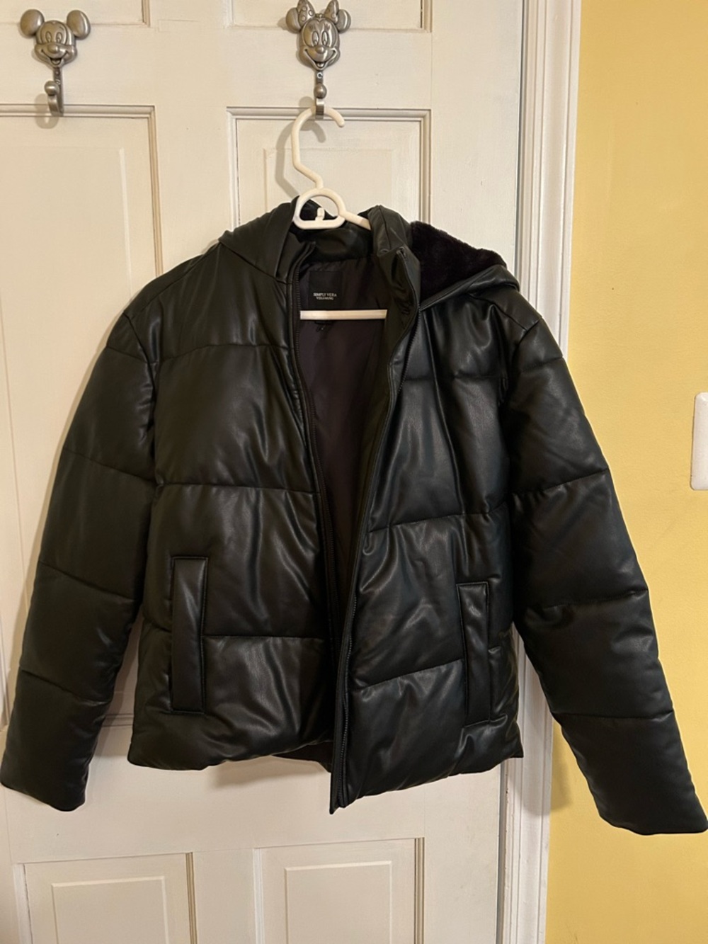 Women’s Simply Vera - Vera Wang Black Puffer